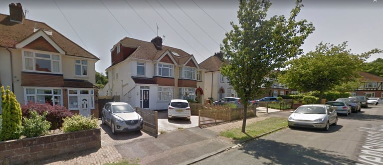 Ravenswood Avenue, Tunbridge Wells TN2 3SG