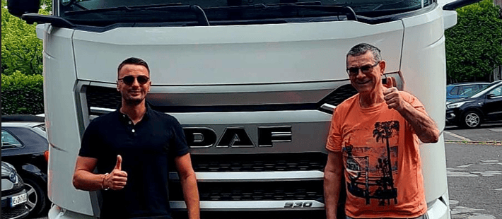 , Containertransport zum Kunden, LKW, Chassi für Überseecontainer, Direkt Transport GmbH