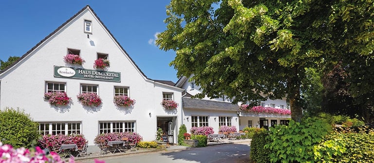 Landgasthof Haus Dumicketal Biggesee Tourguide geführte Motorradtour BrueckxTours