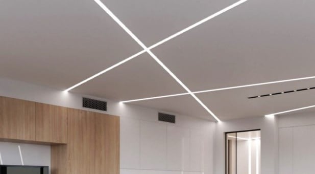 Світлові лінії на натяжній стелі у вітальні, монтаж Львів