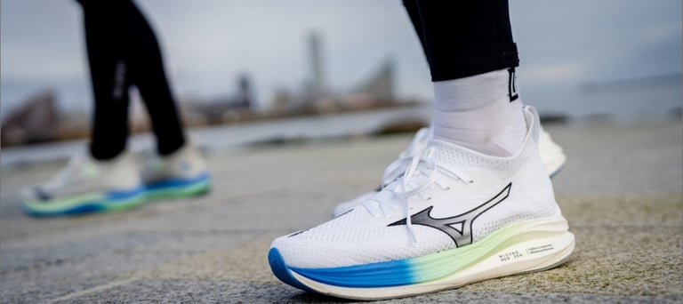 Zapatillas Mizuno gratis por contratar seguro de vida Allianz antes del 30 noviembre 2025