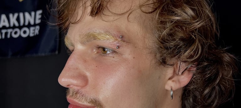 Eyebrow piercing in Tattoo and body piercing studio in Vagos, Aveiro.