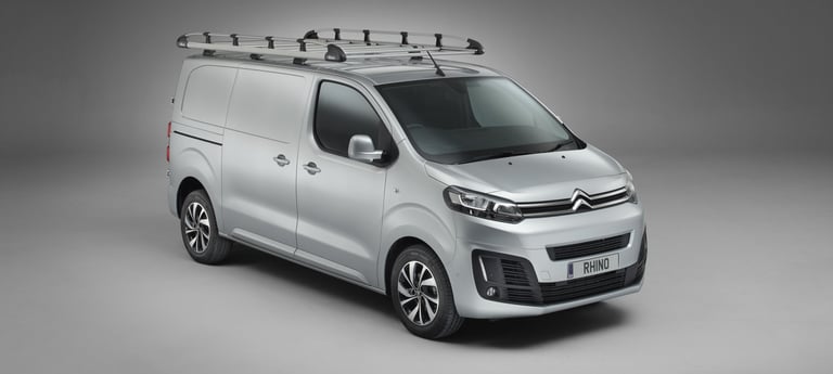 Stogo platforma mikroautobusui