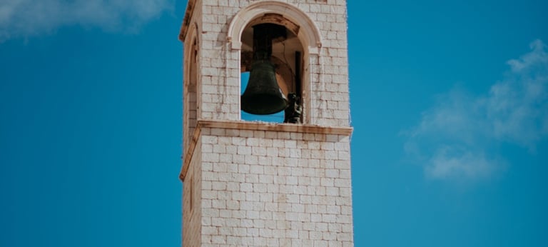 Intimate Dubrovnik wedding ceremony in a historic chapel