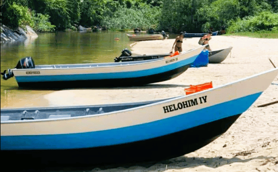 Lancha Helohim
