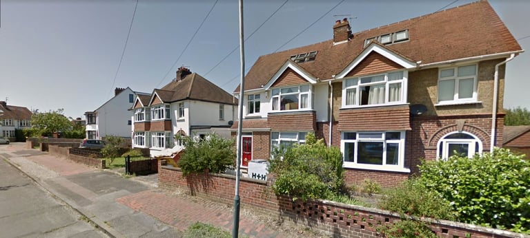 Ravenswood Avenue, Tunbridge Wells TN2 3SG