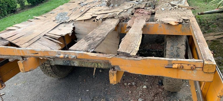 Carreta antes da restauração