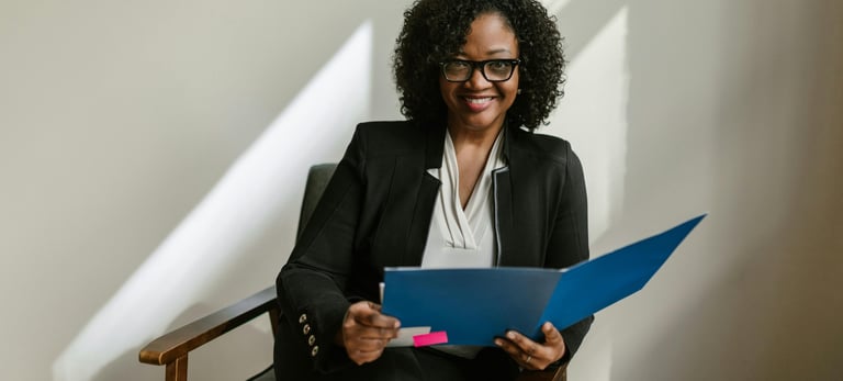 Travel advisor researching upgrades and recomendations