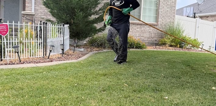 Lawn Fertilizer and Weed Control Company