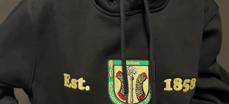 a mannequing wearing a hoodie and a hoodie