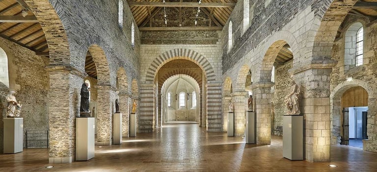 EGLISE CAROLINGIEN