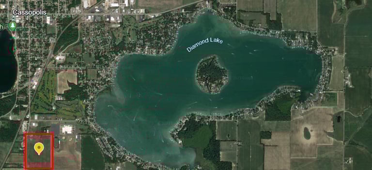 map of Diamond Lake and proximity of Diamond Garage Condos in red b