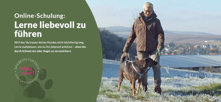 Mirjam Corst in a brown jacket and hat walking a dog