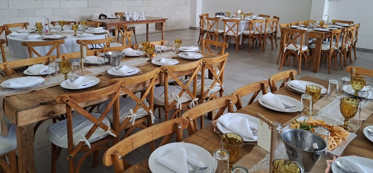 Mobiliario para Eventos de Madera Para Entrega Inmediata