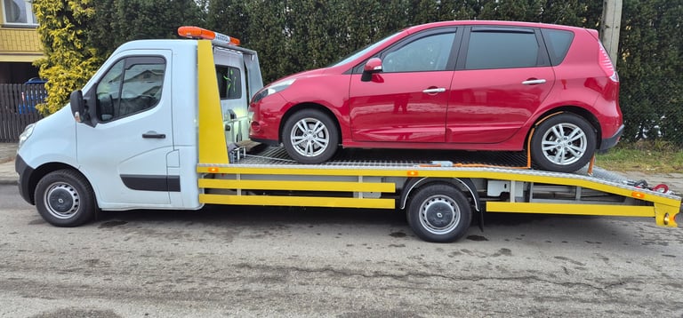 Transport pojazdów do klientów, transport na zamówienie, Pomoc drogowa SAFECAR