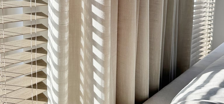 tarpinės užuolaidos