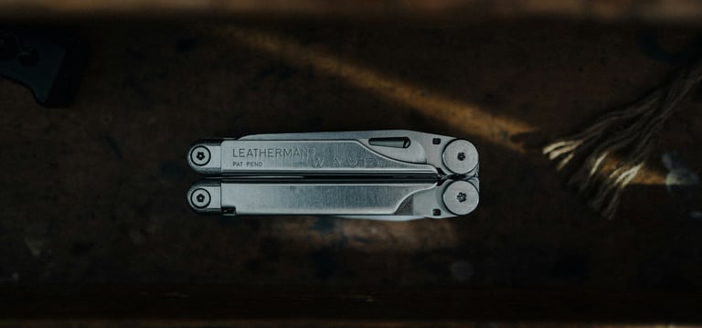 Multitool Multiferramenta prateado Leatherman 