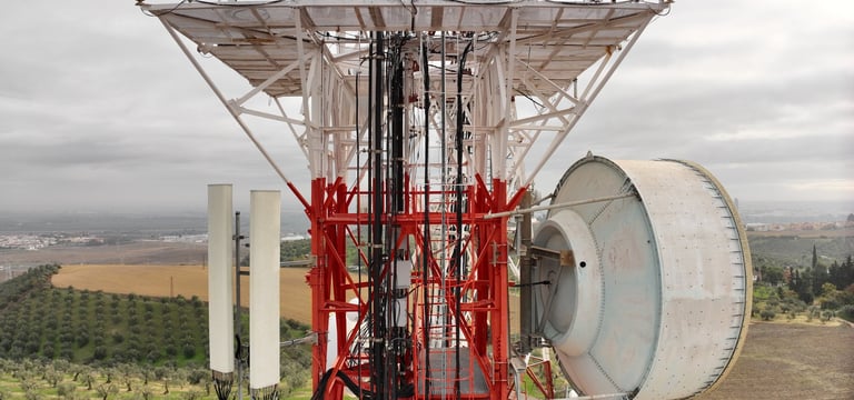 inspección técnica de antena