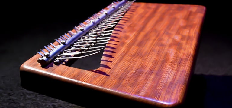 Sanza or chromatic kabimba