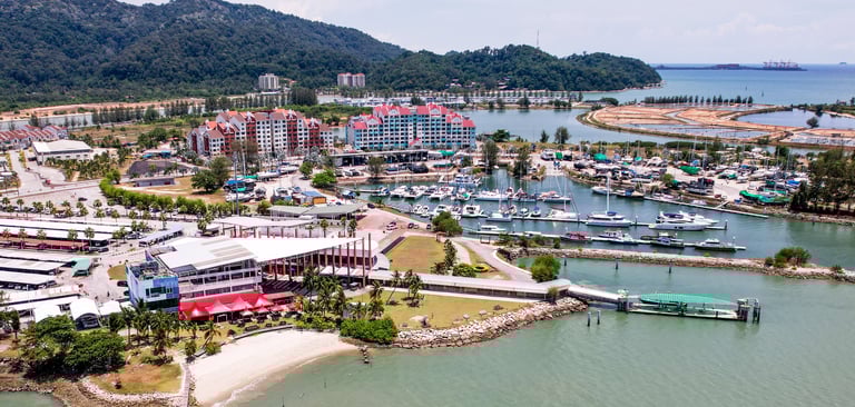 anylodge at marina island pangkor