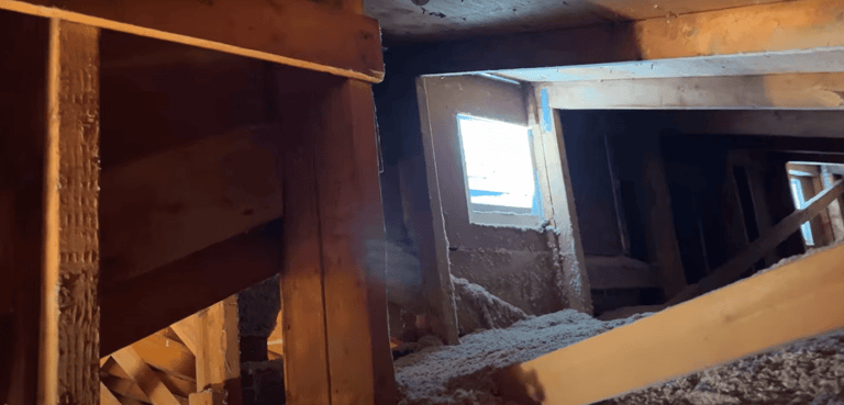 attic fiberglass insulation
