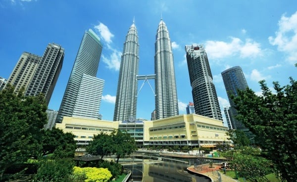 3 countries Malaysia, Singapore & Thailand Tour & Travel Packages by DHKT holiday & vacation