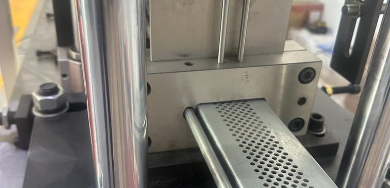 Flejes para Cortinas Enrollables Cali