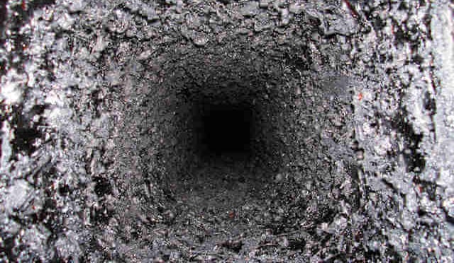 Bistre Départ de feu de conduit Ramonage Stef-flam nantes vertou reze