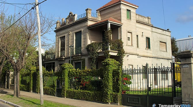 Residencia de las Hermanas Turdera