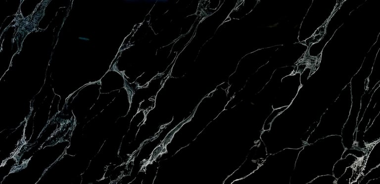 plancha de cuarzo negro con vetas blancas