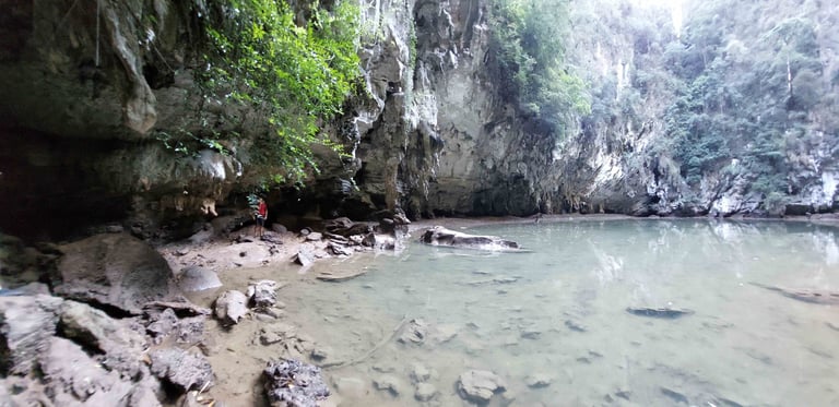 thailand krabi railay princess lagoon 