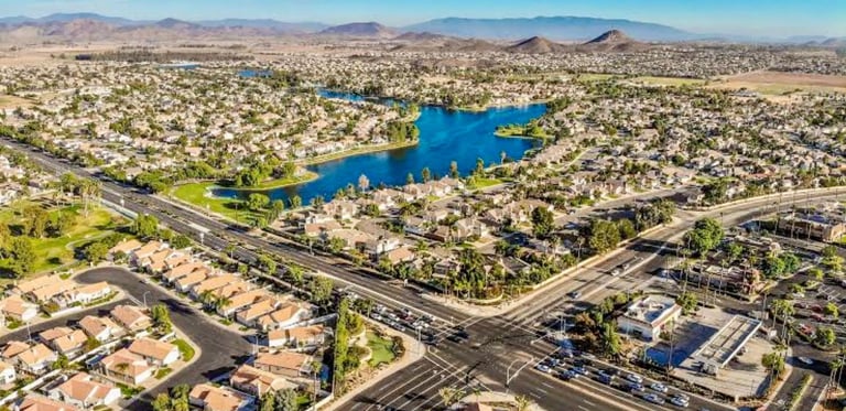 Residential and commercial pest control service in Menifee, Murrieta, Temecula and surrounding Riverside communities