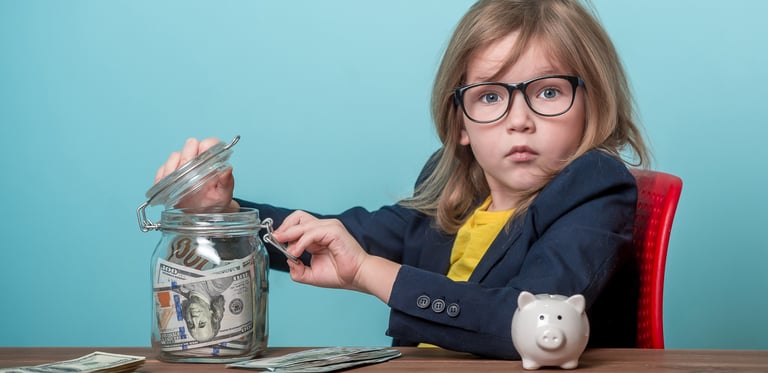 Choisissez un modèle économique pour mettre en place un site e-learning gratuit et viable