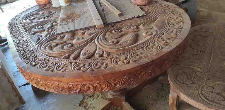 Extendable Teak Wood Dining Table – Space-Saving Handcrafted Design