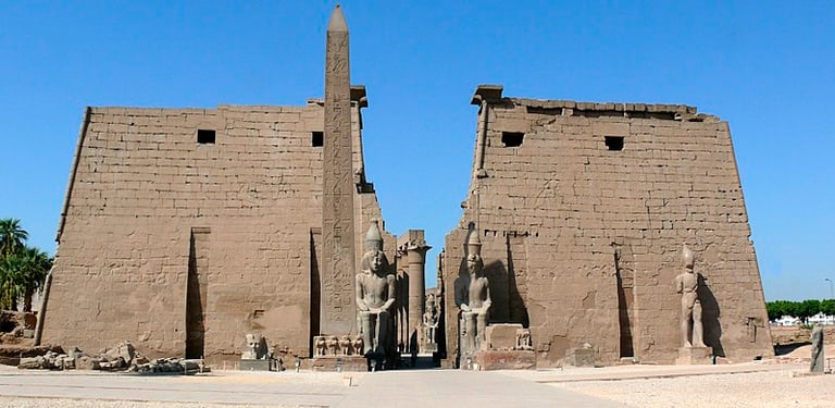 traslados privados em luxor , para os passeios 
