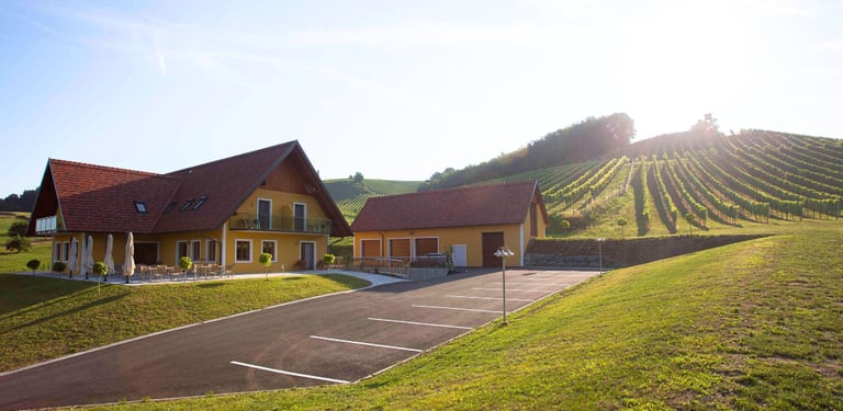 Weingut Uhl in großaufnahme
