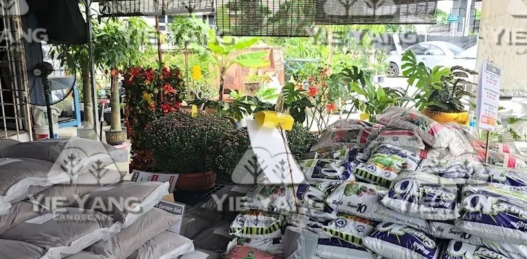 Organic garden soil and fertilizer supply – Yie Yang Landscape, Malaysia