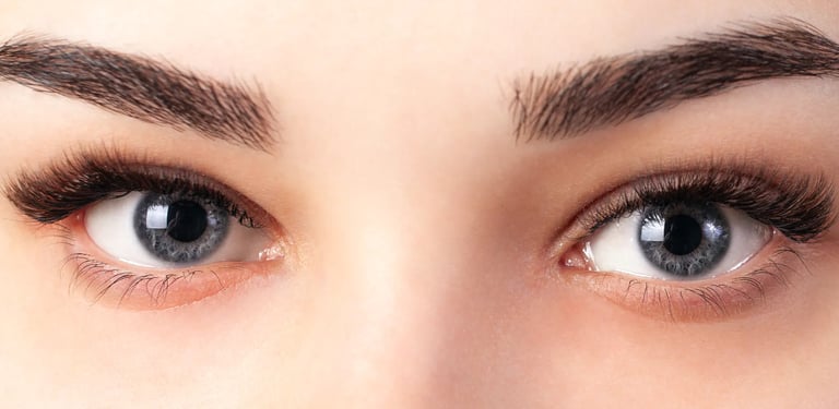 Imagen de ejemplo de EXTENSIONES DE PESTAÑAS Híbridas