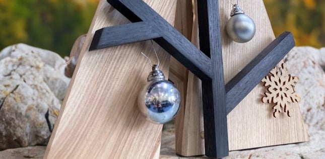 sapin en bois, arbre de Noël, objet en bois, décoration en bois, ébénisterie, artisanat