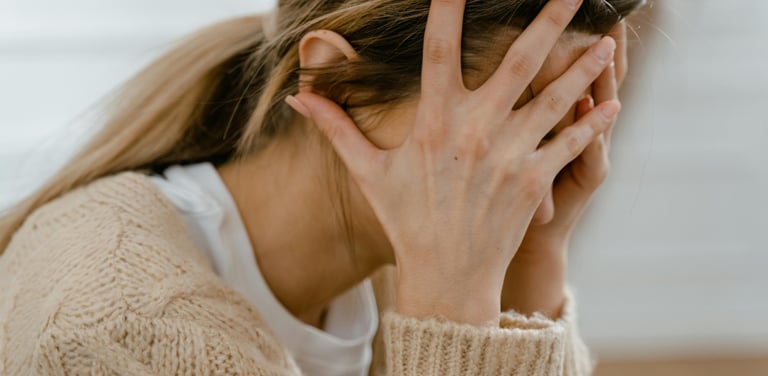 femme en surcharge mentale