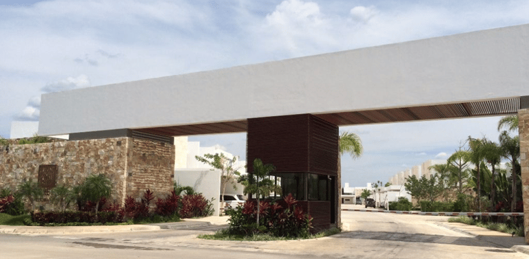 LÍDERES EN SEGURIDAD Y CONFIANZA