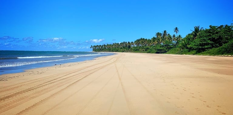 Praia de Bainema, Ilha de Boipeba Refúgio do Sagrado. Eventos e hospedagem