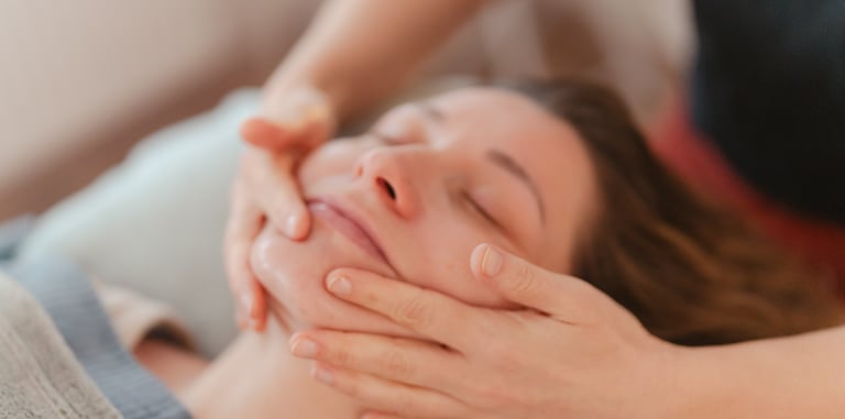 Miracle Face massage facial méthode Renata Franca