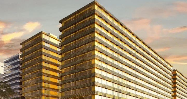 a large building with a lot of windows and a lot of windows