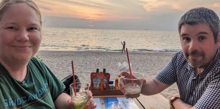 Dinner at Suza Hut on Long Beach, Koh Lanta