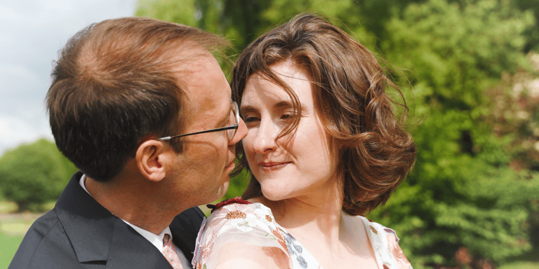 Reportage de mariage raffiné à Bruxelles – émotions, rires et instants uniques