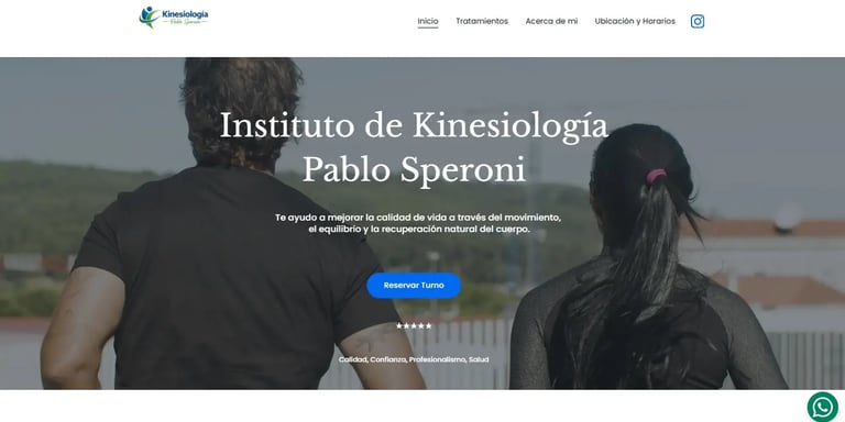Página de inicio del sitio web del Instituto de Kinesiología Pablo Speroni que muestra a una pareja