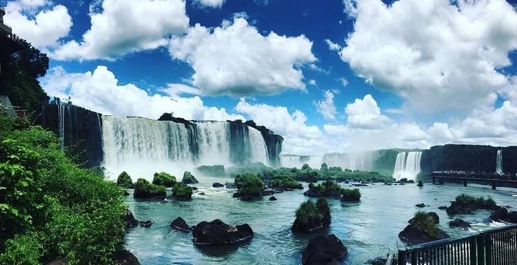 Data storytelling and technical communication website