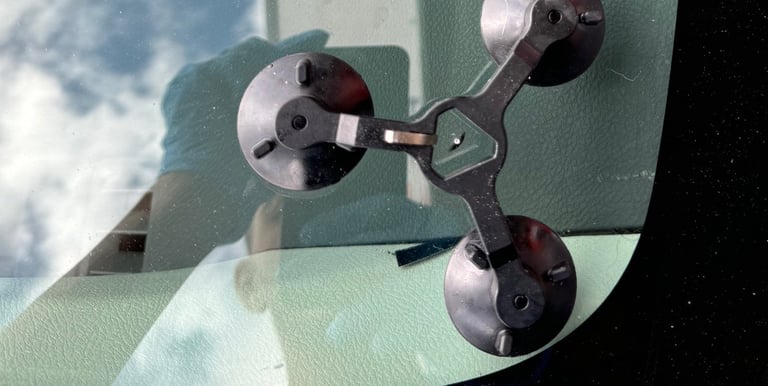 certified windshield technicians