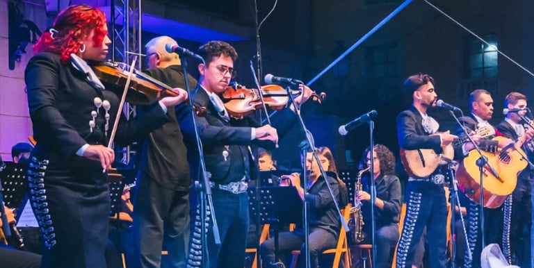 Mariachi Sentimiento Mexicano de Mauro Ruiz actuando en bodas exclusivas en Valencia y toda España.